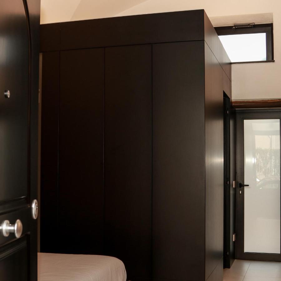Dislocati Bnb - Jacuzzi Privata - Cucina - Tv60" - Minimal Luxury Marigliano Eksteriør bilde