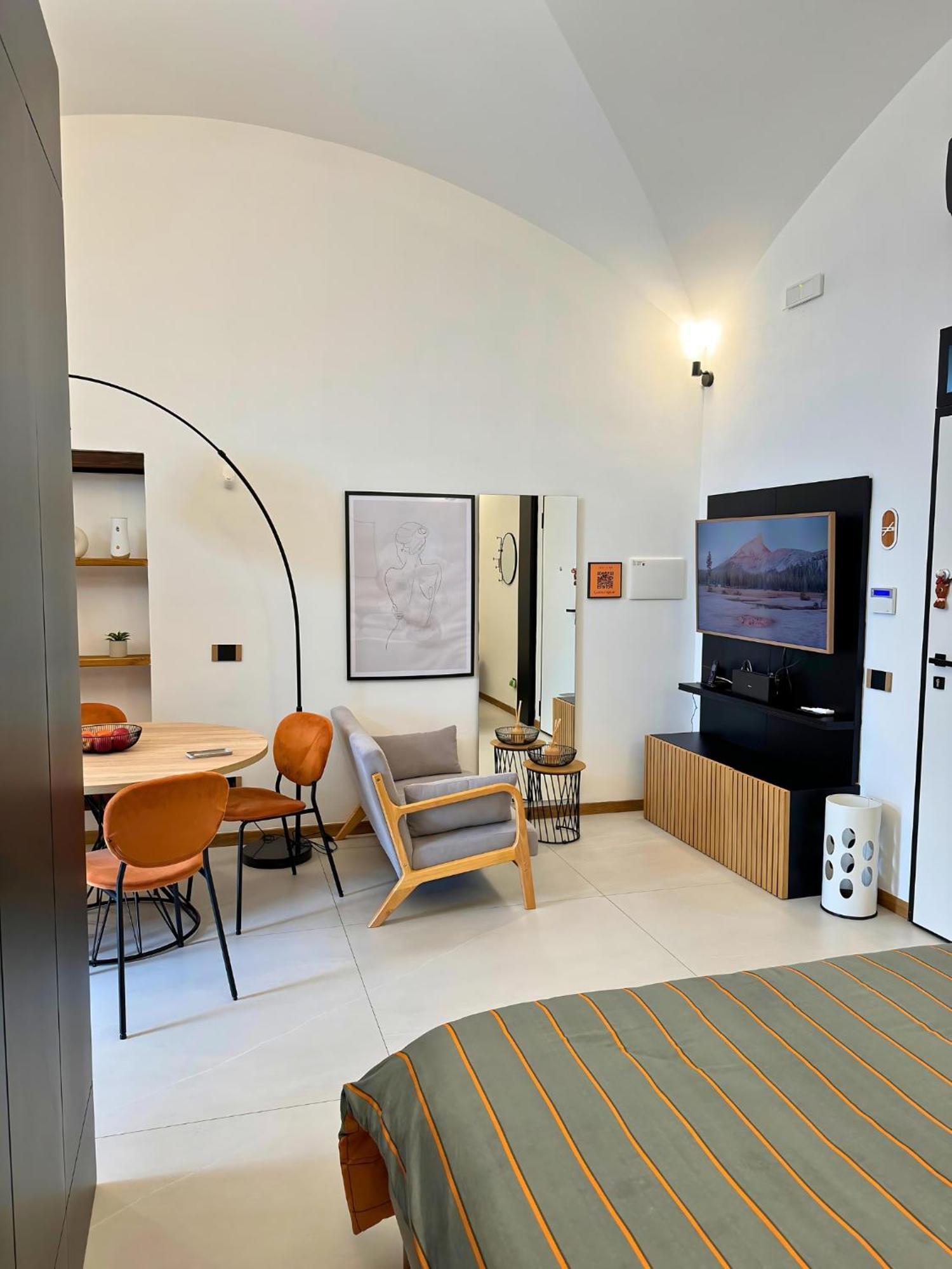 Dislocati Bnb - Jacuzzi Privata - Cucina - Tv60" - Minimal Luxury Marigliano Eksteriør bilde